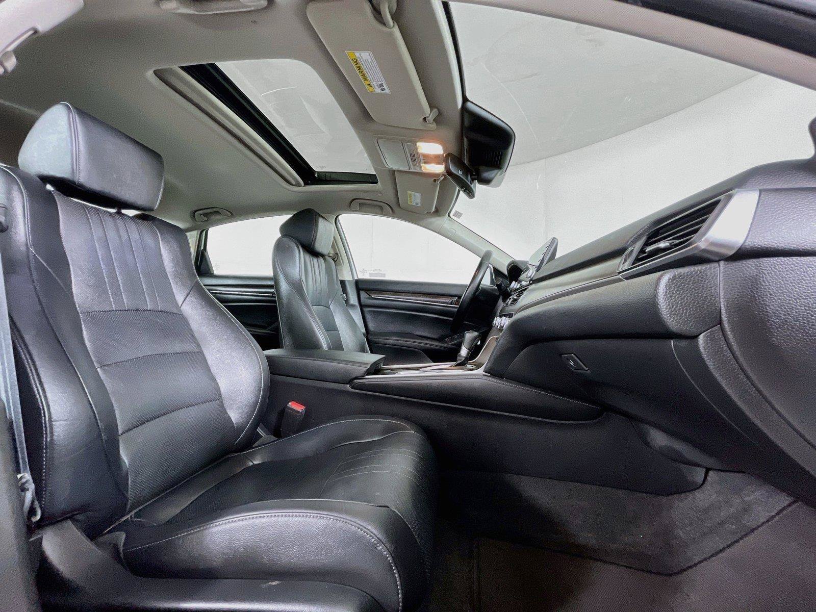 Used 2019 Honda Accord EX-L image 25