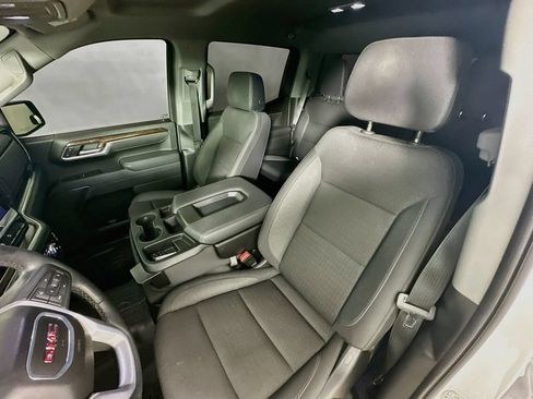 Used 2026 GMC Sierra 1500 SLE w/ X31 Off-Road Package AWD/4WD image 26