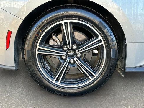 Used 2024 Ford Mustang Premium image 29