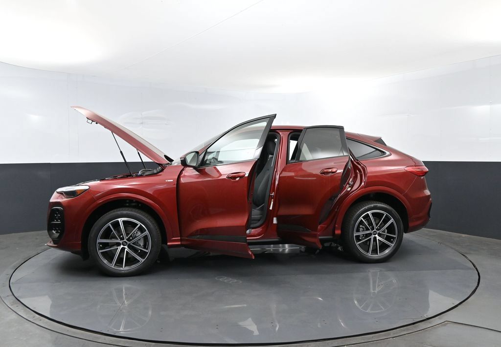 New 2026 Audi Q5 Premium Plus AWD/4WD image 30