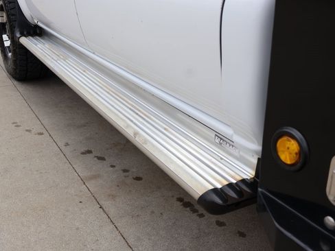 Used 2003 Chevrolet Silverado 2500 LS w/ Skid Plate Package image 10