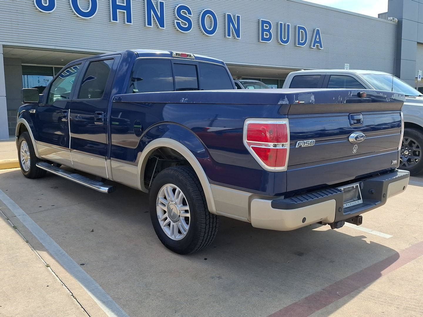 Used 2010 Ford F150 Lariat RWD image 9