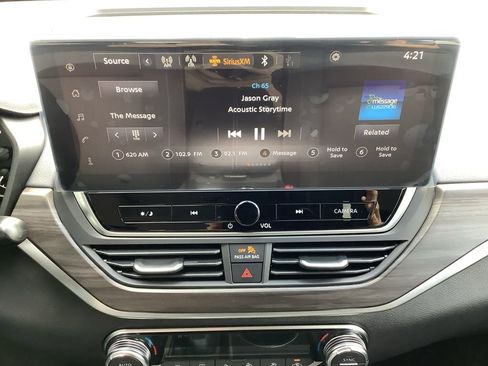 New 2025 Nissan Altima 2.5 SV w/ SV Special Edition Package image 18