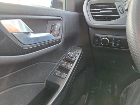 Certified 2023 Ford Escape ST-Line w/ Tech Pack #1 image 15