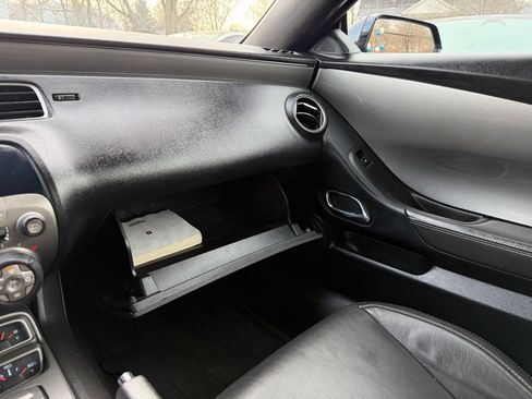 Used 2011 Chevrolet Camaro SS image 30