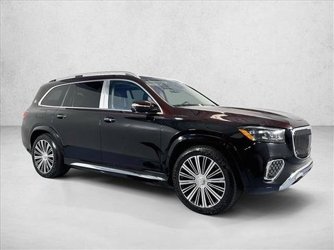 Used 2024 Mercedes-Benz Maybach GLS 600 4MATIC image 3