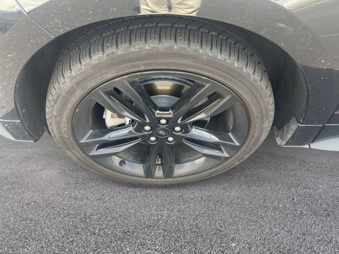 Used 2020 Ford Edge ST w/ Equipment Group 401A AWD/4WD image 12