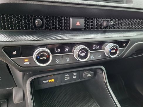 Used 2023 Honda CR-V Sport image 6