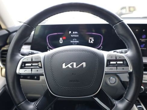 Certified 2023 Kia Telluride EX image 15