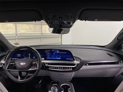 Certified 2025 Cadillac Lyriq Sport image 13