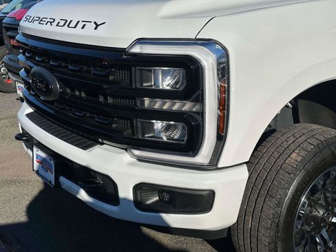 Used 2024 Ford F250 Lariat w/ Tremor Off-Road Package image 8