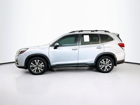 Used 2020 Subaru Forester Limited image 4