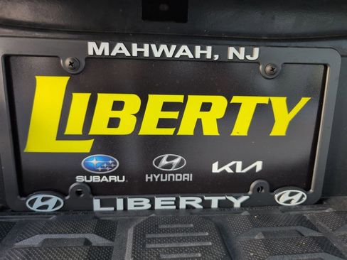 Used 2023 Toyota Tacoma TRD Sport image 32