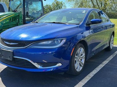 Used 2015 Chrysler 200 Limited w/ Convenience Group