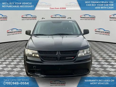 Used 2017 Dodge Journey SE w/ Flexible Seating Group FWD image 2