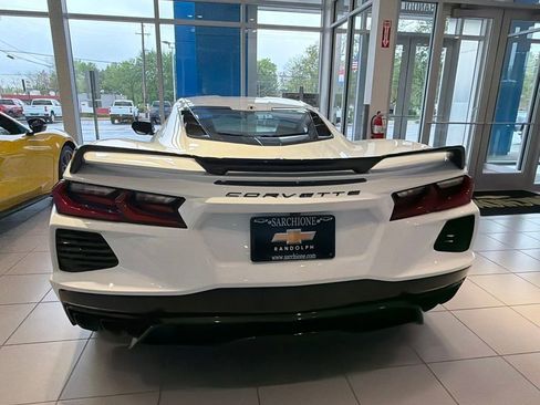Used 2024 Chevrolet Corvette Stingray Preferred Cpe w/ Z51 Performance Package RWD image 43