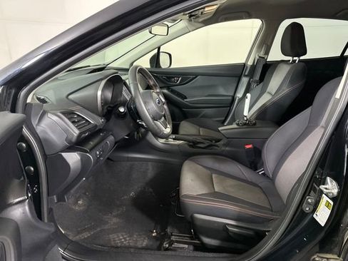 Used 2023 Subaru Crosstrek 2.0i Premium image 11