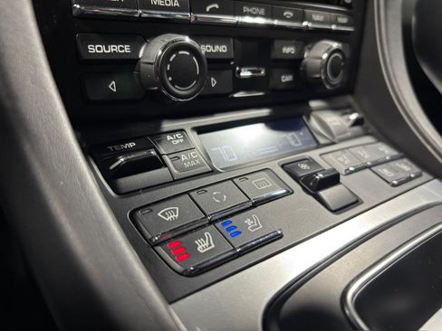 Used 2013 Porsche 911 Carrera 4S AWD/4WD image 26