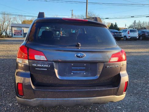 Used 2013 Subaru Outback 2.5i Premium w/ All-Weather Pkg image 6