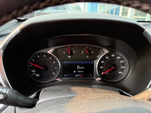 Used 2024 Chevrolet Equinox LT AWD/4WD image 11