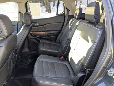 Used 2019 GMC Acadia Denali w/ Technology Package image 27