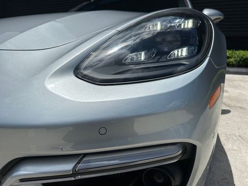 Certified 2022 Porsche Panamera GTS AWD/4WD image 9