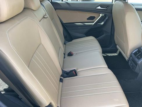 Used 2023 Volkswagen Tiguan SE AWD/4WD image 26