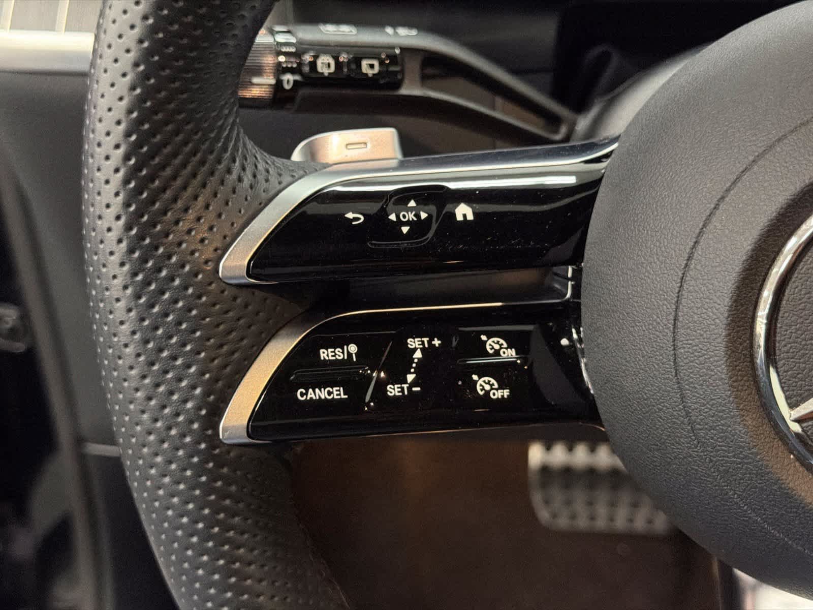 Certified 2025 Mercedes-Benz GLC 350e 4MATIC image 31