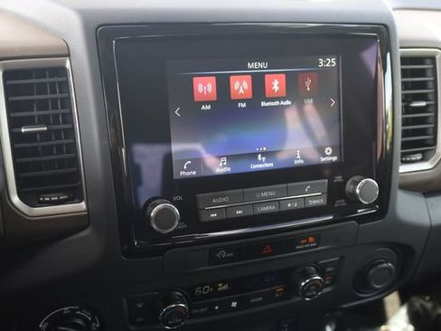 Used 2024 Nissan Frontier SV w/ SV Convenience Package AWD/4WD image 19