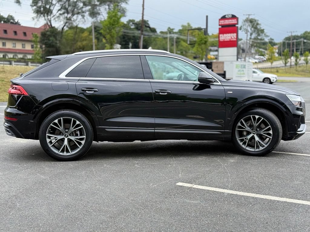 Used 2023 Audi Q8 Premium Plus w/ Premium Plus Package AWD/4WD image 7