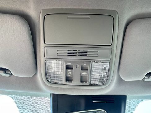 Used 2019 Honda CR-V EX image 22