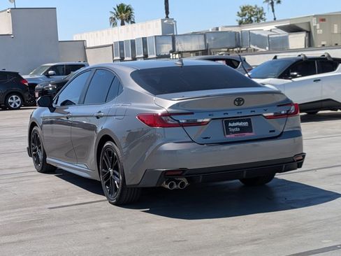Certified 2025 Toyota Camry SE w/ Convenience Package FWD image 8