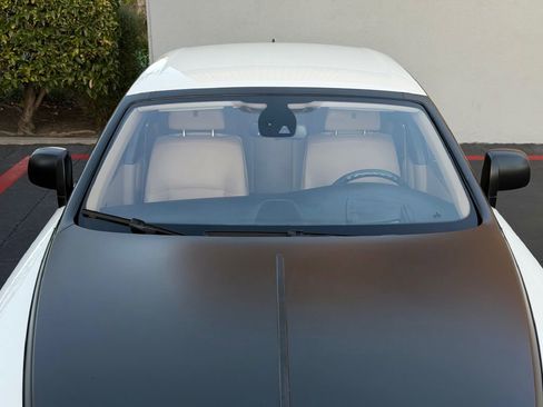 Used 2011 Rolls-Royce Ghost image 21