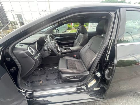 Certified 2023 Nissan Maxima SR w/ Sport Mat Group FWD image 15