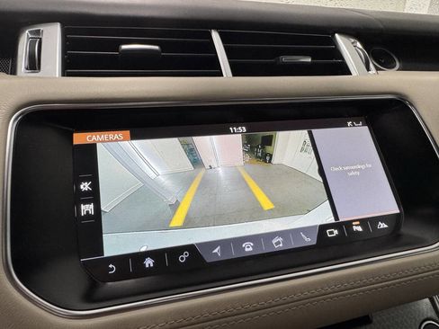 Used 2017 Land Rover Range Rover Sport HSE Dynamic image 35
