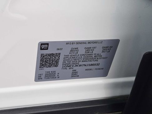 Used 2022 Chevrolet Traverse RS w/ LPO, Floor Liner Package image 43