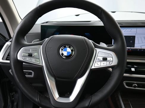 Used 2026 BMW X7 xDrive40i AWD/4WD image 12