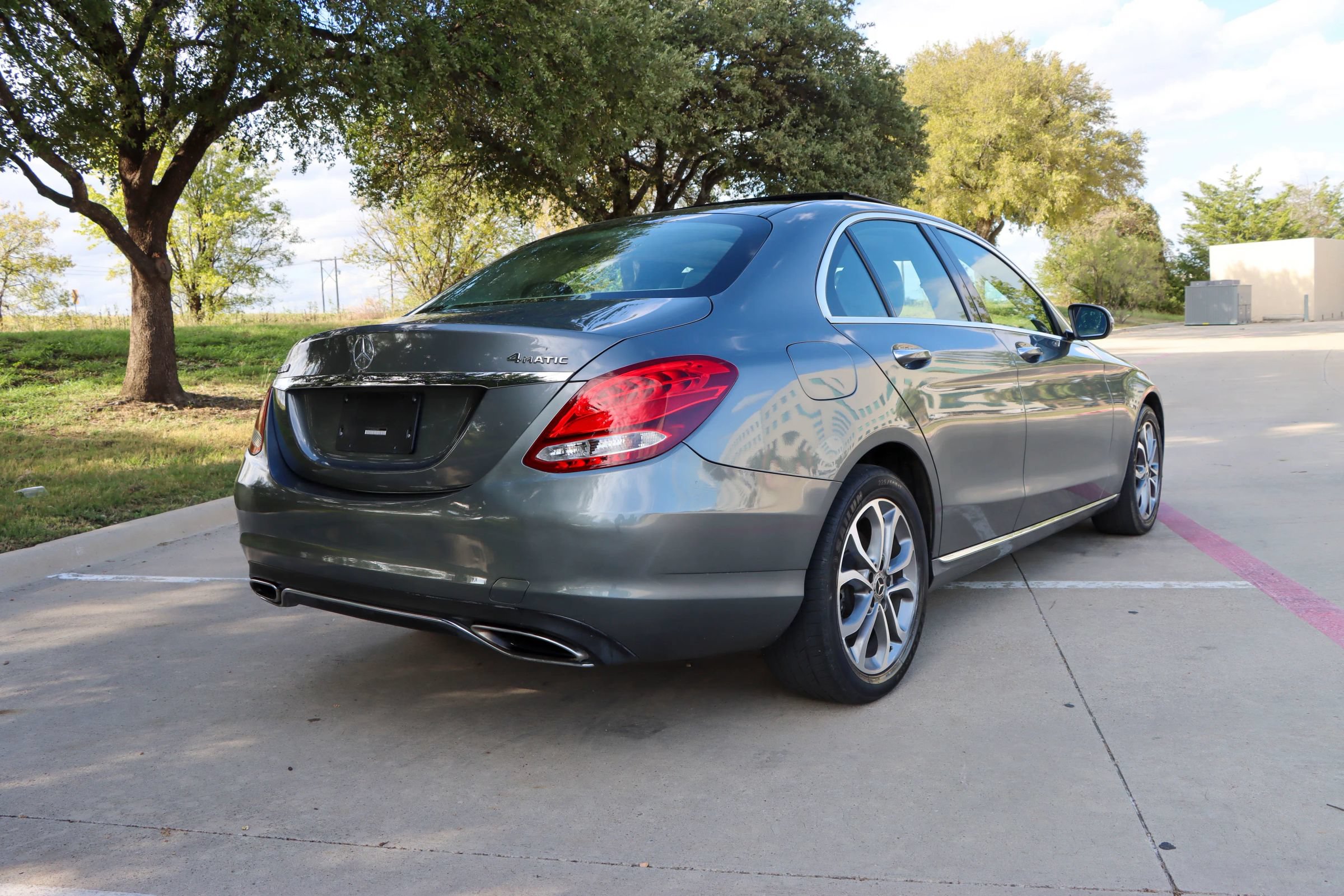Used 2017 Mercedes-Benz C 300 4MATIC Sedan image 7