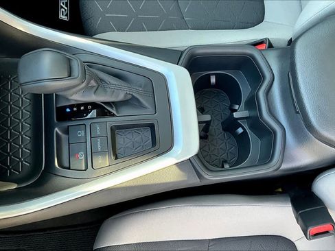 New 2025 Toyota RAV4 XLE image 7