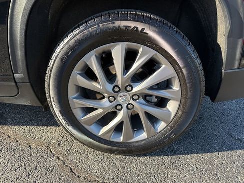 Certified 2025 Buick Enclave Preferred image 10