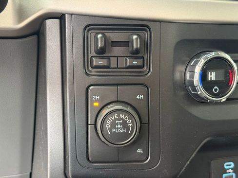 Used 2021 Ford F150 XLT w/ Equipment Group 301A Mid image 27