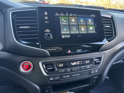 Used 2023 Honda Passport TrailSport image 19