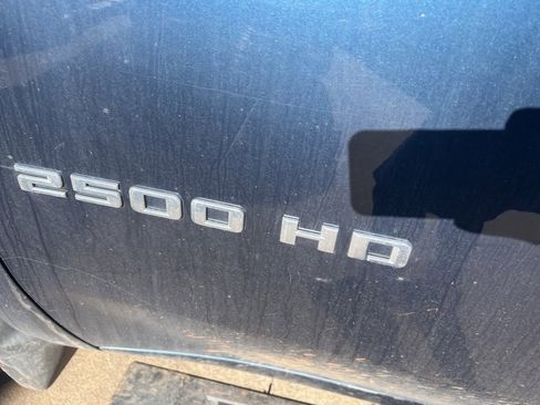 Used 2020 Chevrolet Silverado 2500 LT image 17