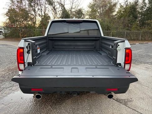 Used 2024 Honda Ridgeline RTL image 11