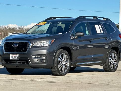 Certified 2021 Subaru Ascent Limited w/ Technology Package image 7