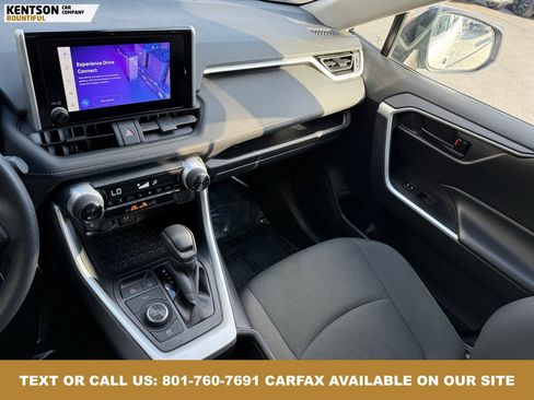 Used 2025 Toyota RAV4 LE image 22
