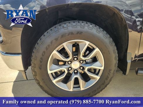Used 2023 Chevrolet Silverado 1500 LT w/ Texas Edition Plus RWD image 7