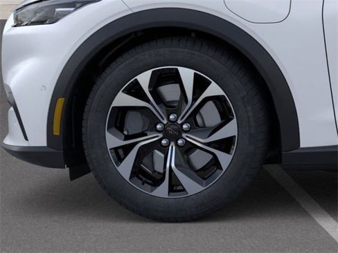 New 2025 Ford Mustang Mach-E Select w/ Comfort Package Lite image 19