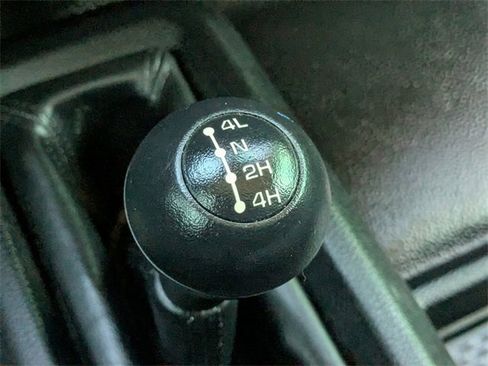 Used 2019 RAM 2500 Tradesman w/ Chrome Appearance Group image 6