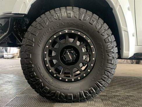 Used 2024 Toyota Tundra Capstone AWD/4WD image 25